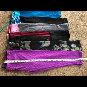 🤩OFFERS ACCEPTED: Yoga pants - Bundle pack!!